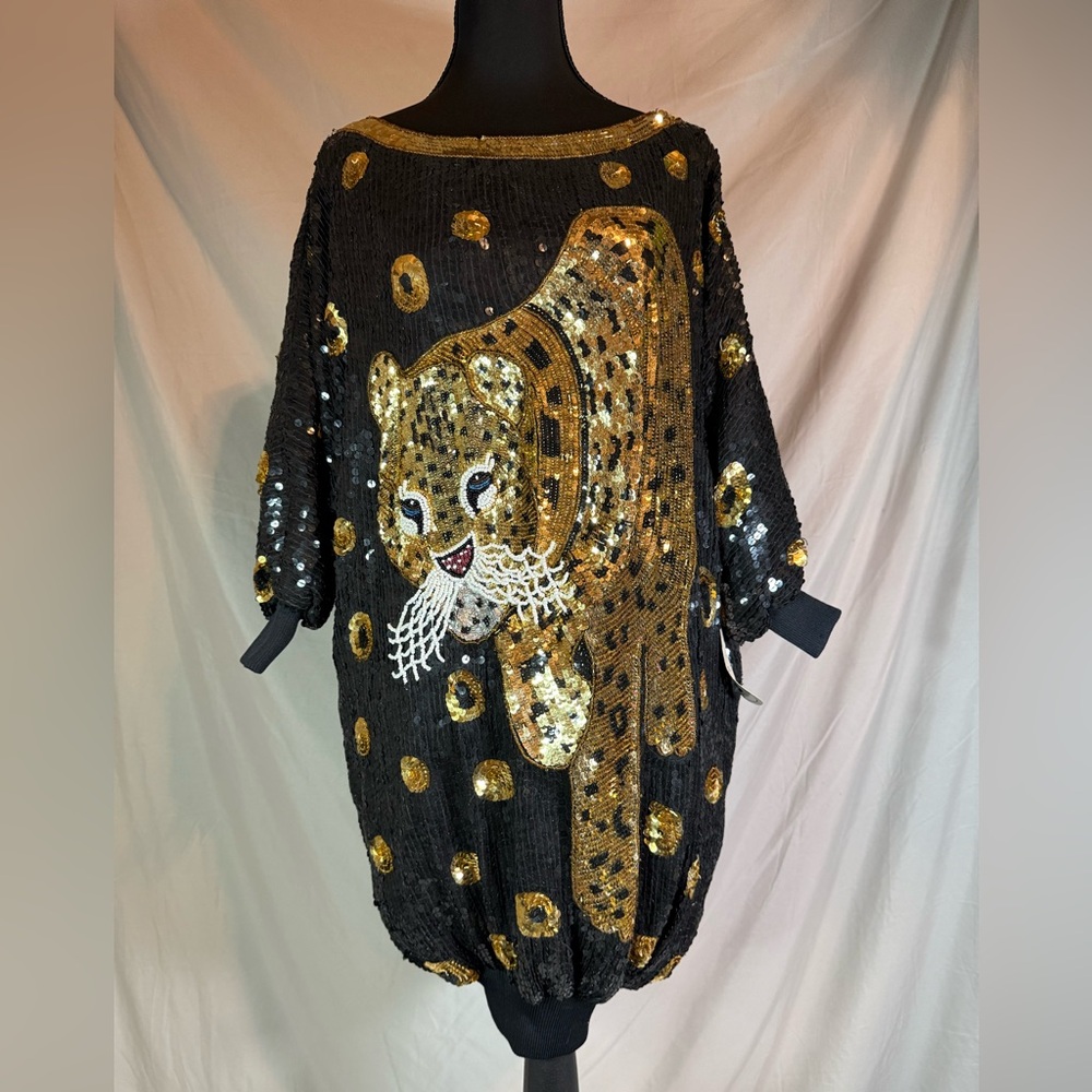 NWT- Vintage 1980s Anjumün 100% Silk Beaded Leopard Dolman Top- RARE